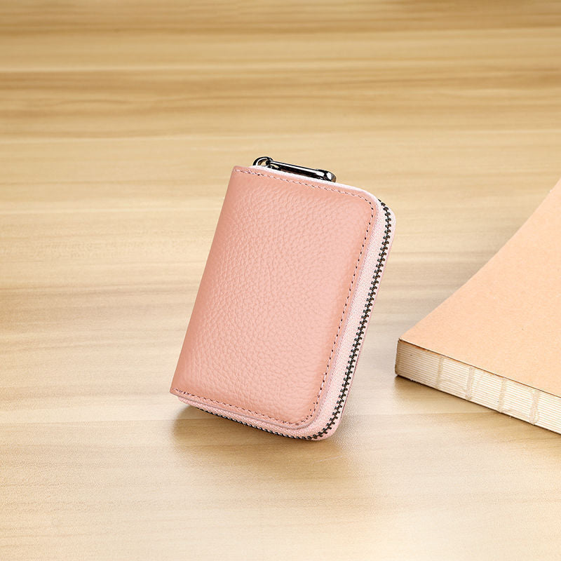 Sleek Zippered Leather Credit Card Holder Bowlift