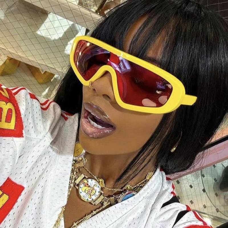 Women's Sports Sunglasses with Large Field of Vision and UV Protection Bowlift