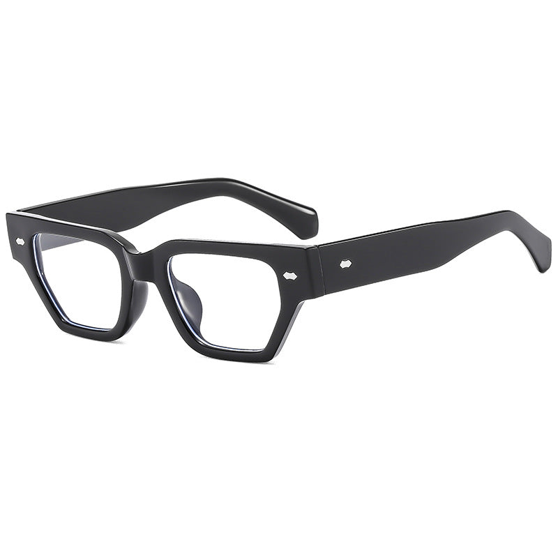 Women’s sunglasses in modern, geometric design with glare-free lenses Bowlift