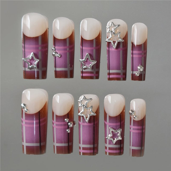 Glamorous Star-Embellished Nail Extensions Bowlift