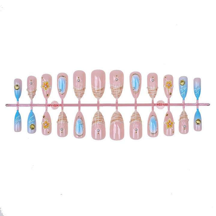 Artistic Seashell-Themed Press-On Nail Collection Bowlift