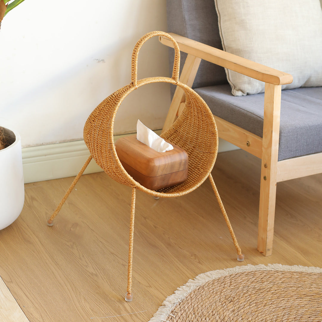 Unisex design basket with curved shape and ergonomic carry handle Bowlift