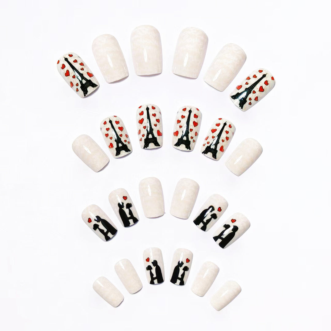 Artificials nails with Romantic Eiffel Tower design Bowlift