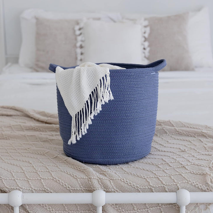Ladies decorative storage basket Bowlift