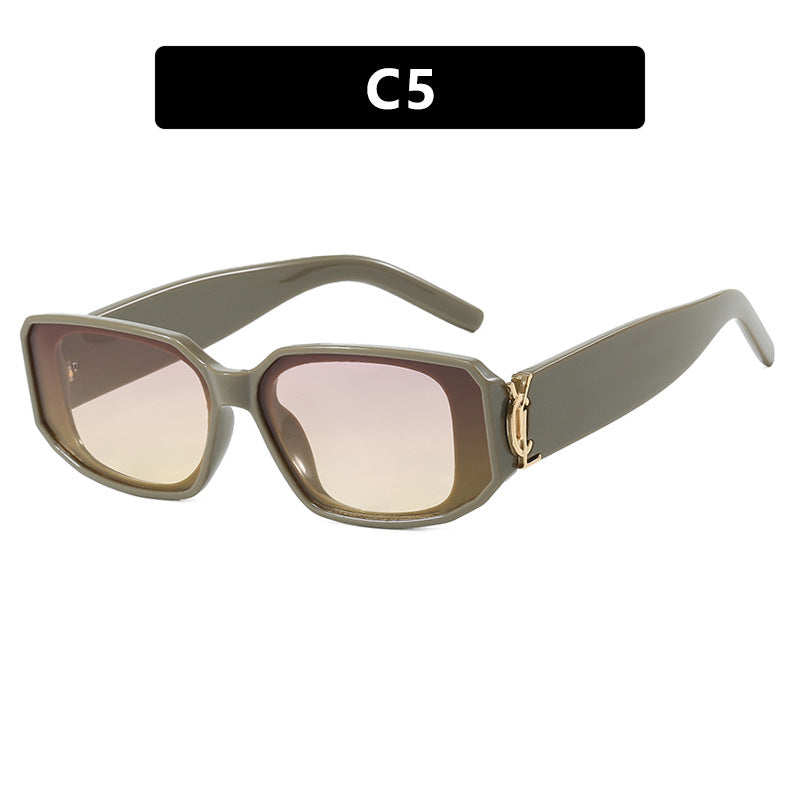 Women’s fashionable sunglasses with square design and luxurious details Bowlift