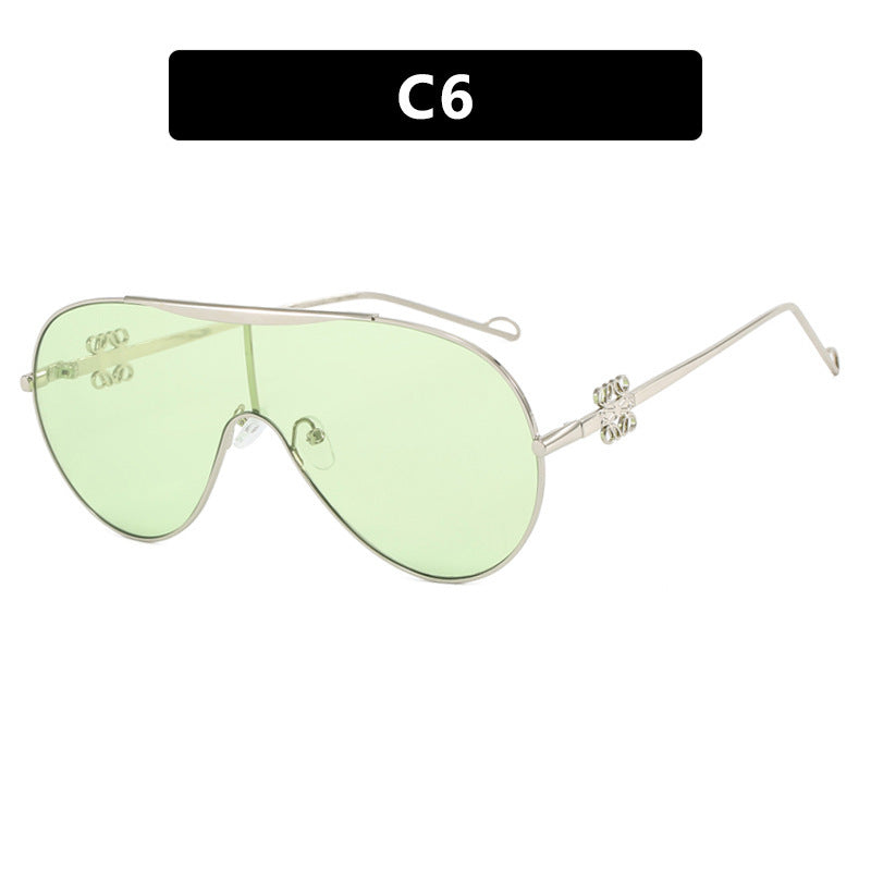 Women sporty Shield sunglasses Bowlift