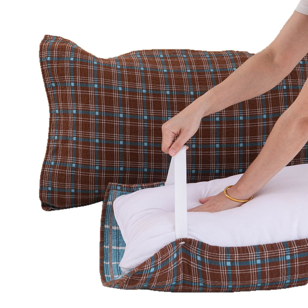 Unisex pillow with practical carrying handle Bowlift