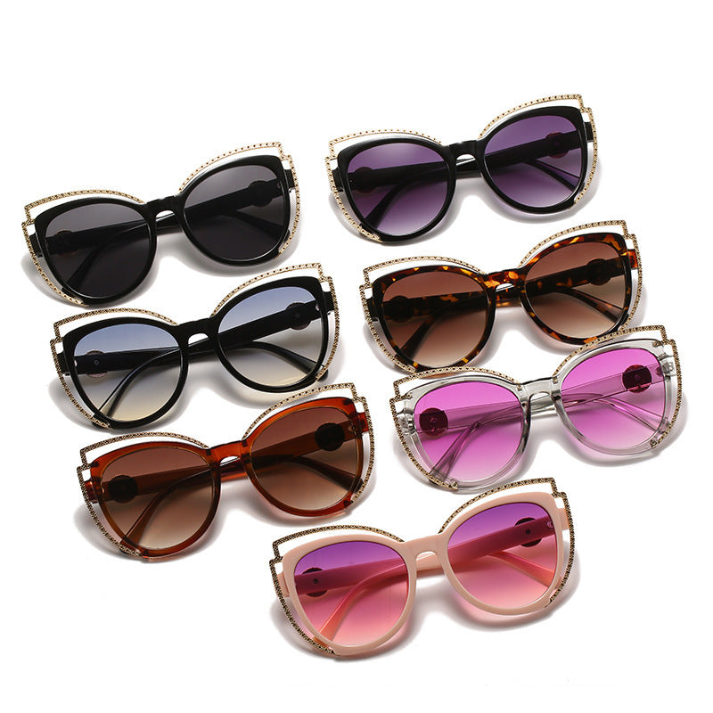 Luxury Decorative Cat-Eye Sunglasses Bowlift