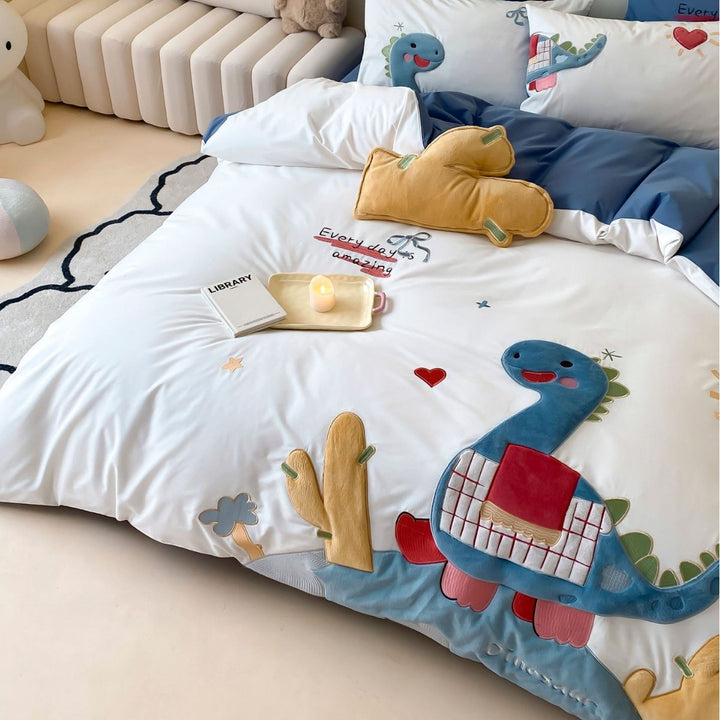 Kids bedding set withloving space illustrations and soft cotton cover