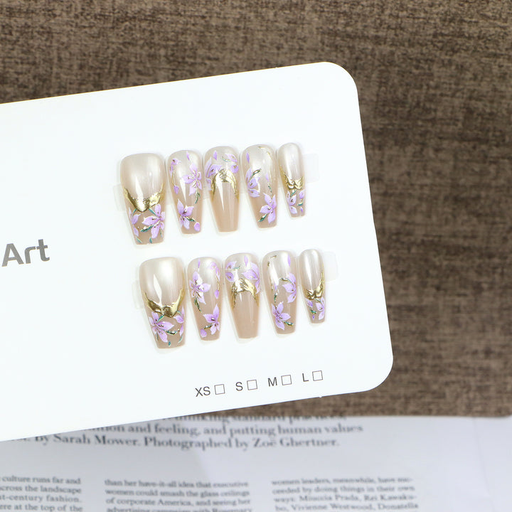 Elegant Floral Press-On Nail Set Bowlift