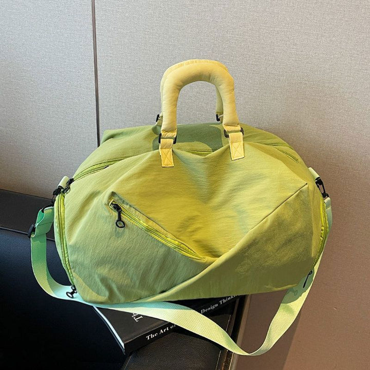 Versatile Lightweight Travel Duffle Bag Bowlift