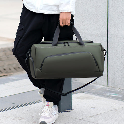 Versatile Travel Duffel Bag Bowlift