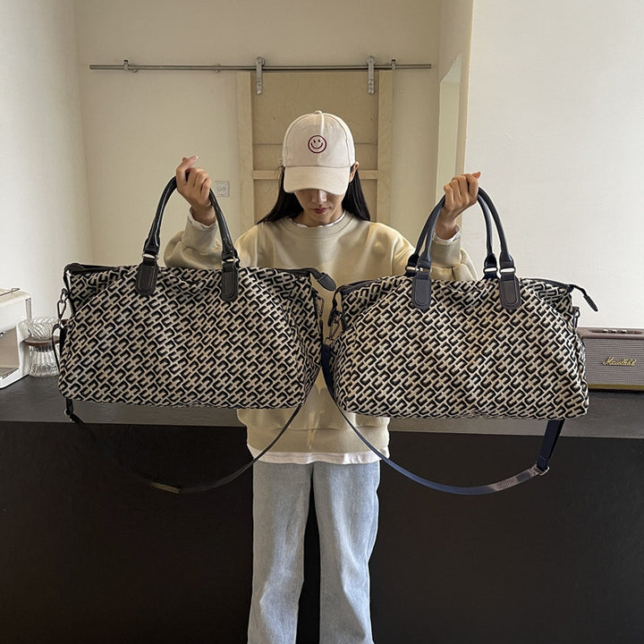 Stylish Weekender Duffel Bag Bowlift