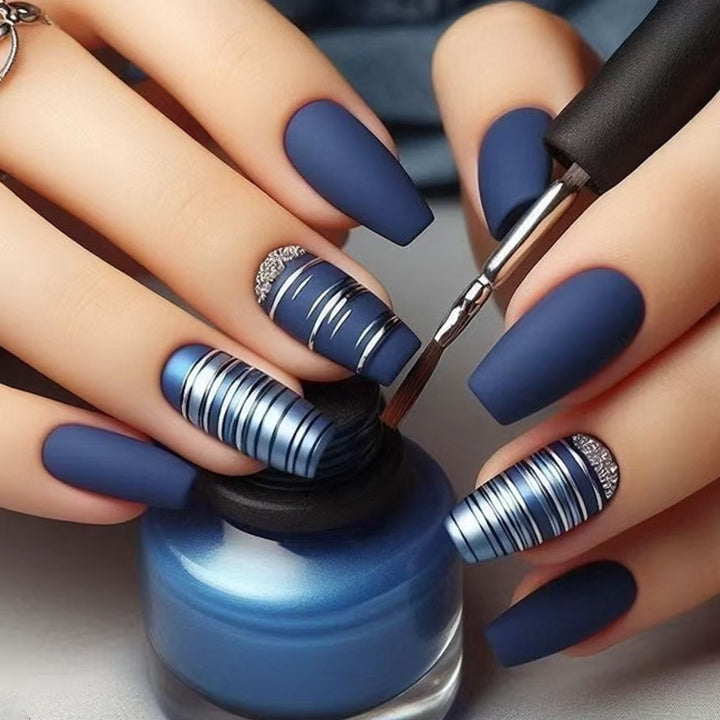 Artistic Nail Decoration Kit Bowlift