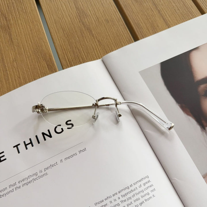 Modern Round Frame Eyeglasses Bowlift