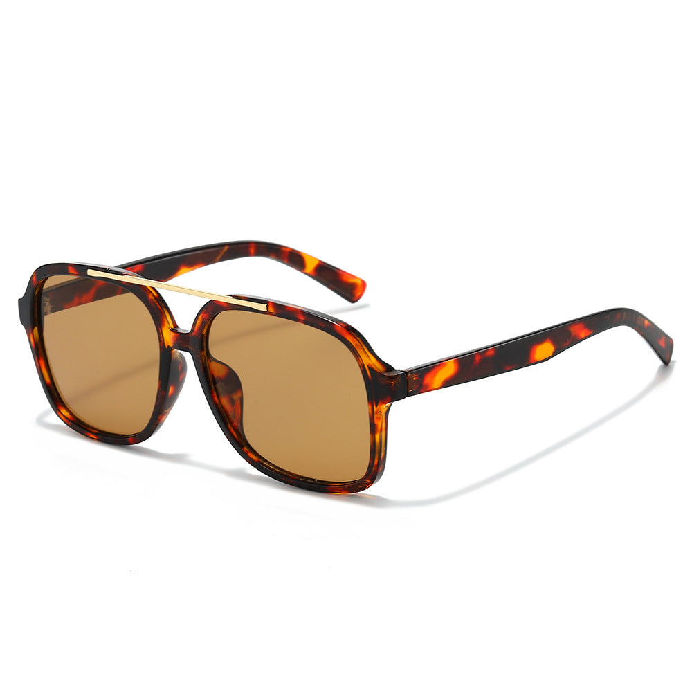 Retro-Inspired Tortoiseshell Sunglasses Bowlift