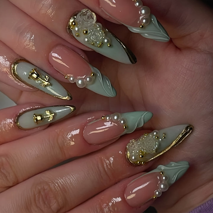 Creative Artistic Press-On Nail Design Bowlift