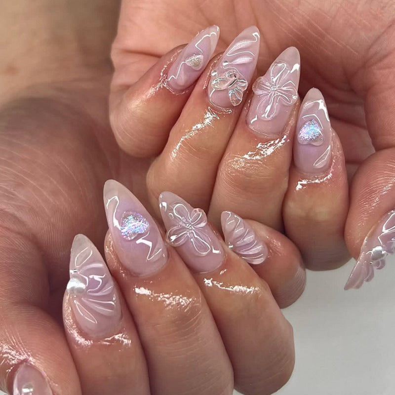 Artful lace nails with elegant decoration Bowlift