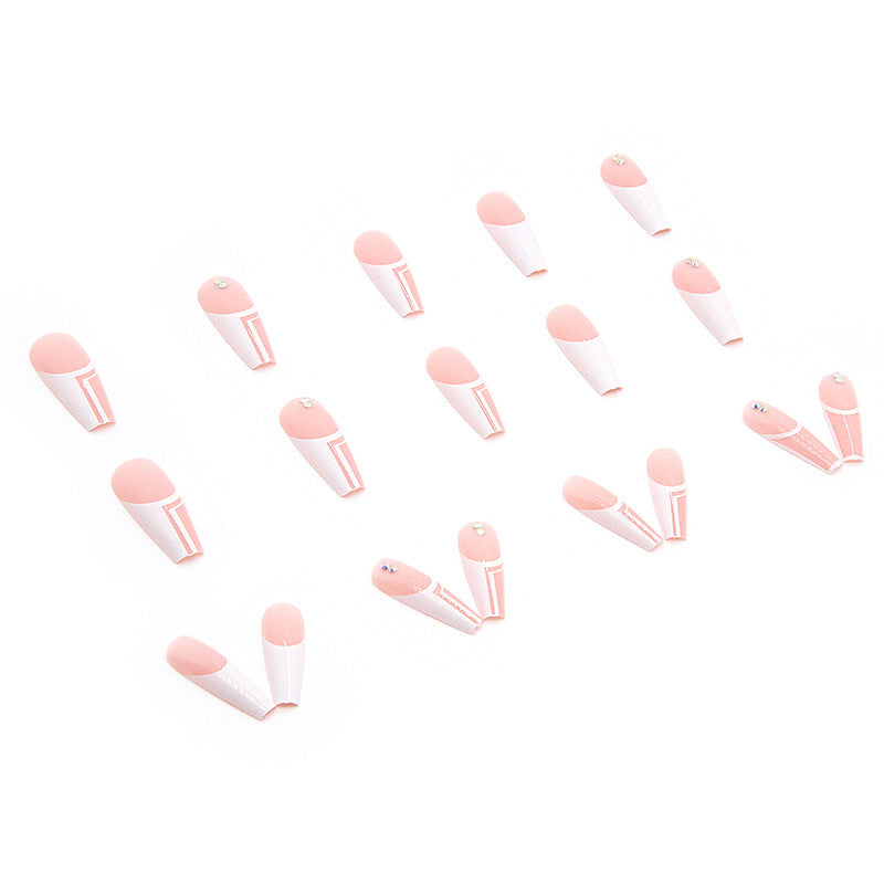 Artificial nails with elegant geometric designs and glossy finish Bowlift