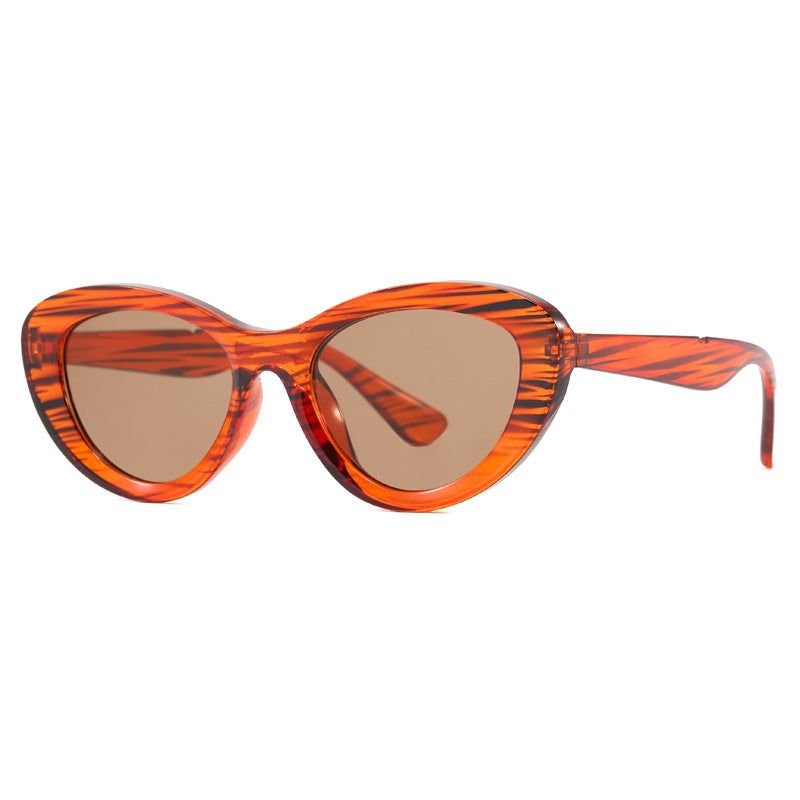 Women's Cat-Eye Sunglasses in Unique Design Bowlift