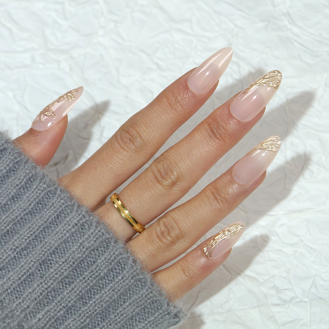 Elegant Stiletto Nail Art Bowlift