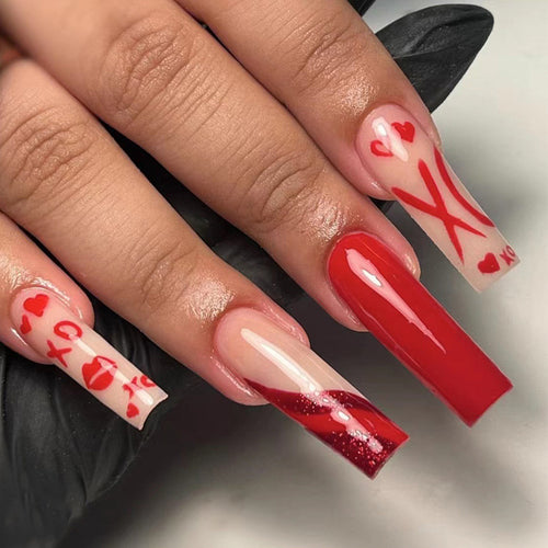 Artful Nail Extensions in Romantic Design Bowlift