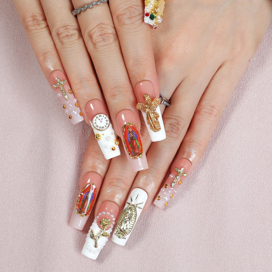 Artificial nail set with luxurious 3D decorations and religious motifs Bowlift