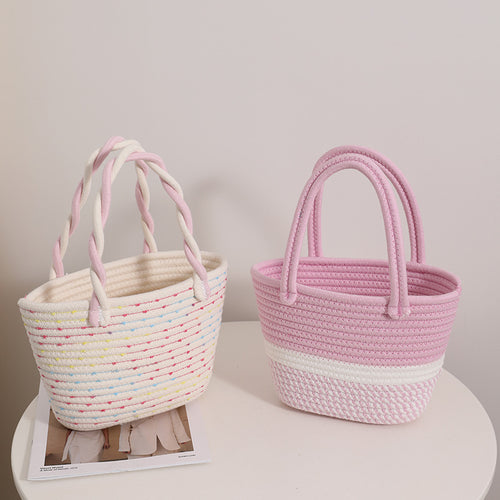 Fashionable Handbag Made of Braided Textile Bowlift
