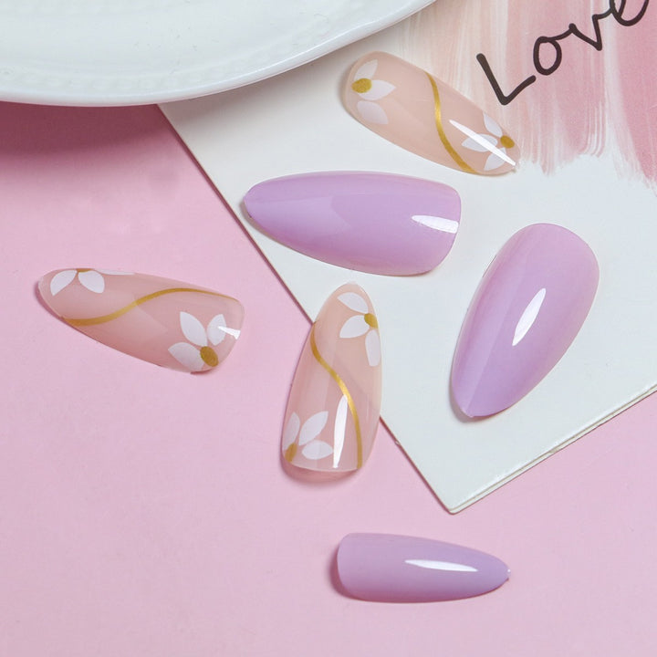 Creative Press-On Nail Design Bowlift