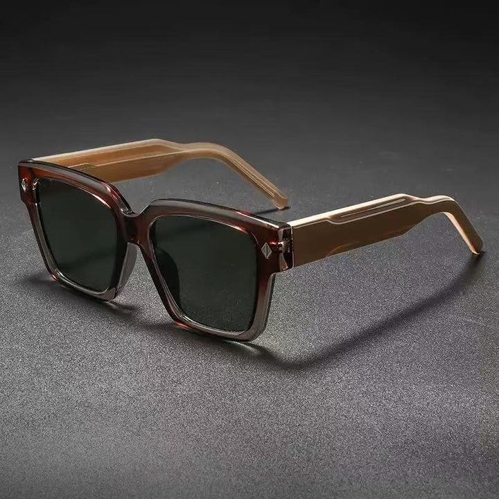 Ladies Stylish Sunglasses with Striking Square Frame Bowlift