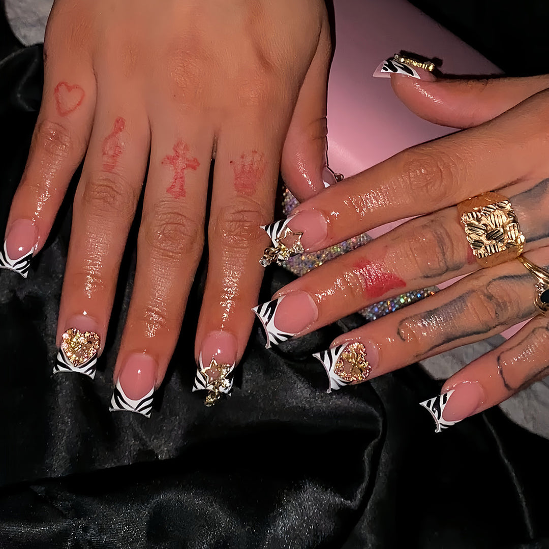 Decorative Rhinestone and Zebra Pattern Press-On Nails Bowlift