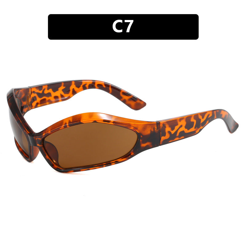 Women's sports sunglasses with ergonomic design and protective UV filter Bowlift