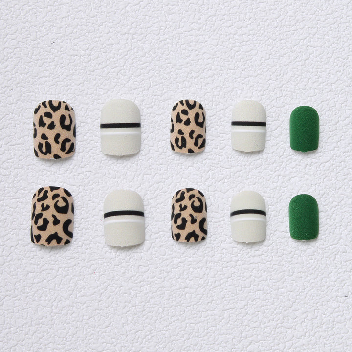 Trendy Nail Art Set Bowlift