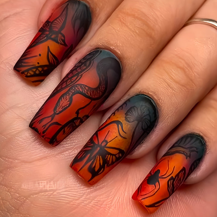 Artistic Abstract Press-On Nails Bowlift