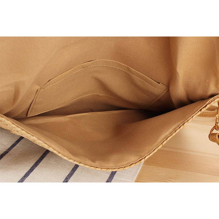 Fashionable Shoulder Bag Made of Braided Straw Bowlift