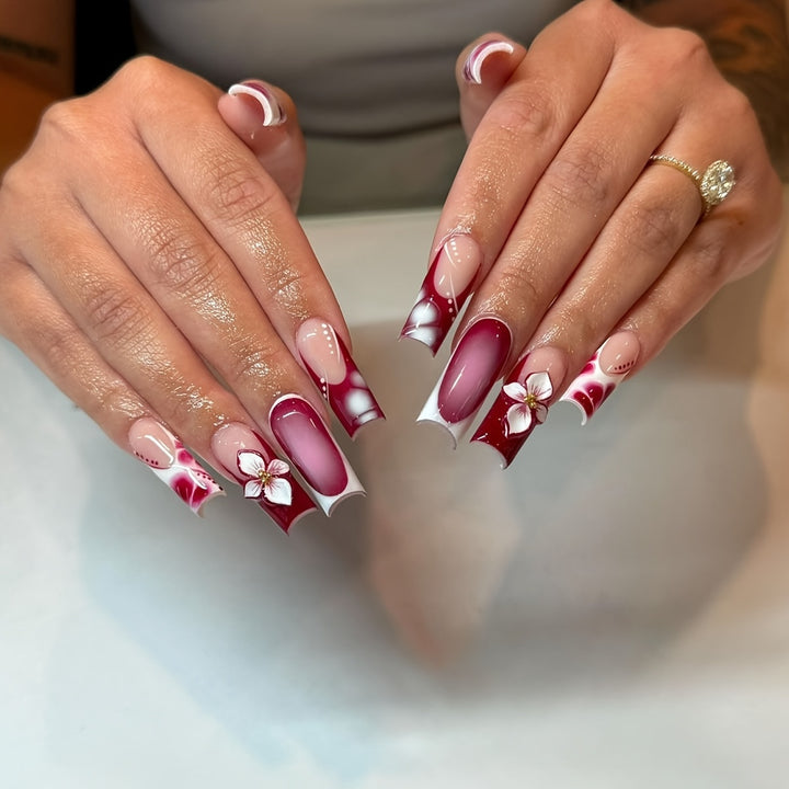 Elegant Floral Nail Art Extensions Bowlift