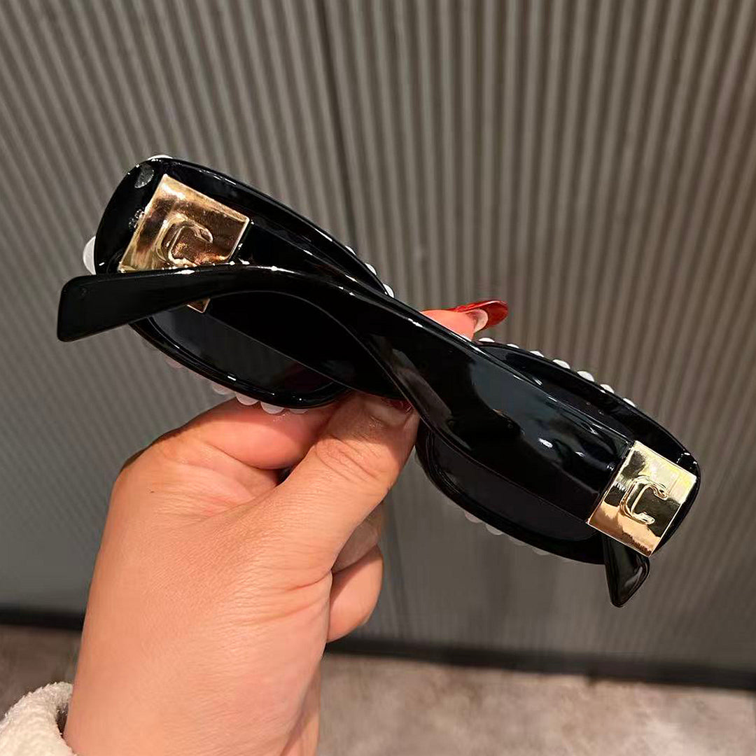 Ladies fashionable sunglasses with luxurious pearl frame Bowlift