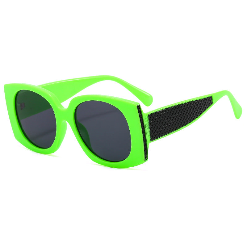 Ladies fashionable sunglasses in a high-tech design with flexible temples Bowlift