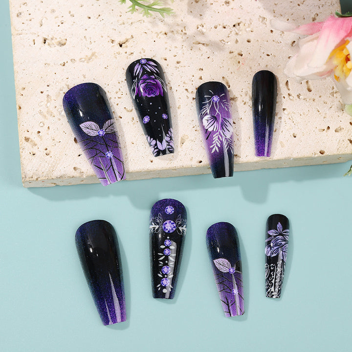 Elegant and creative art nails Bowlift