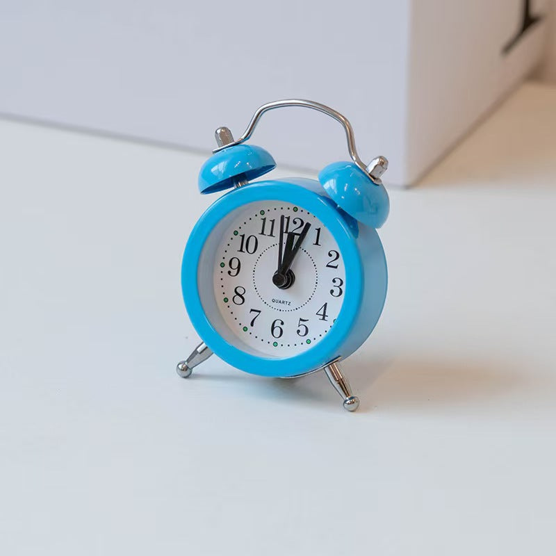Classic Alarm Clock In Colorful Retro Design Bowlift