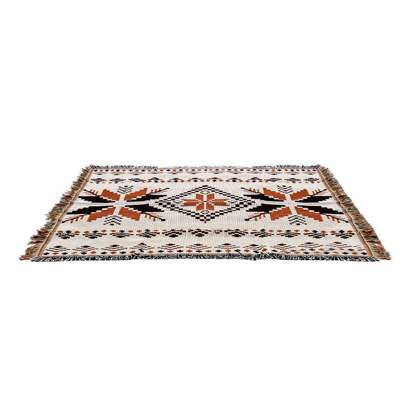 Patterned Throw Blanket Bowlift