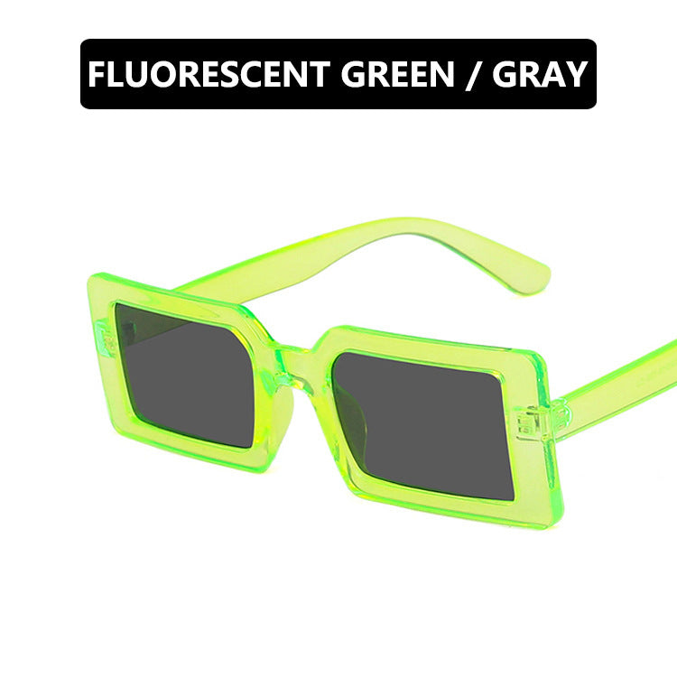 Women's square sunglasses with modern, wide frame and protective UV filter Bowlift