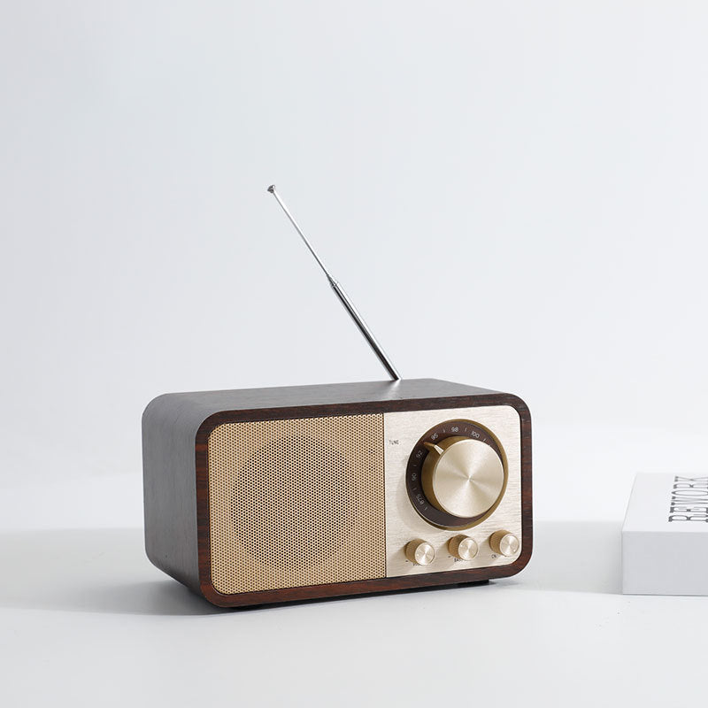 Vintage-Inspired Bluetooth Speaker