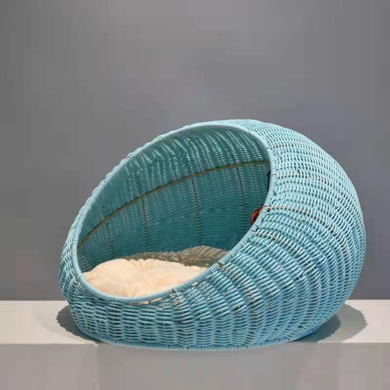 Cozy cat bed made of woven natural material Bowlift