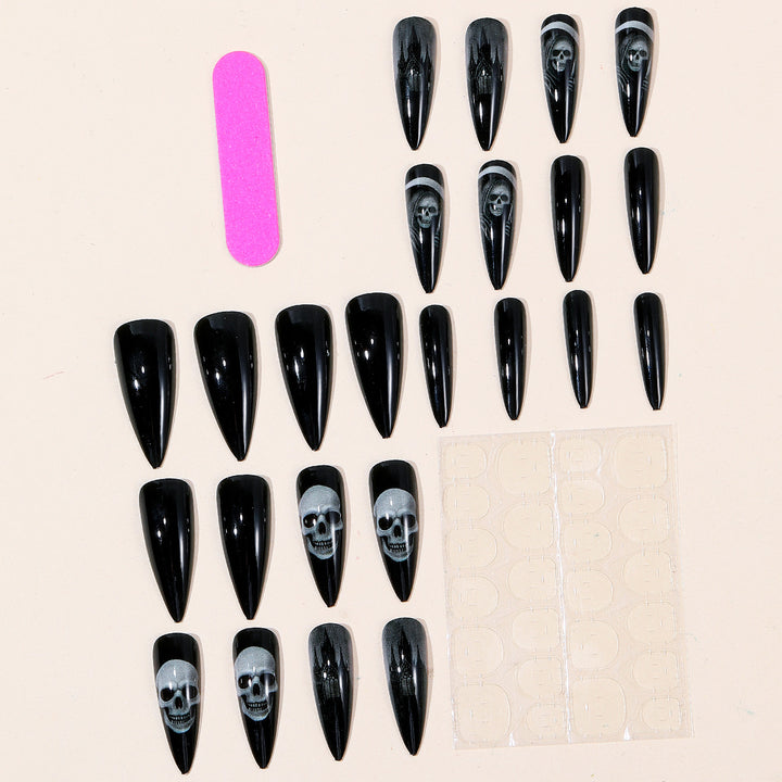 Gothic-Inspired 3D Nail Art Bowlift