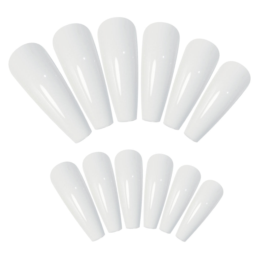 Artificial nail set with elegant tips and glossy finish Bowlift