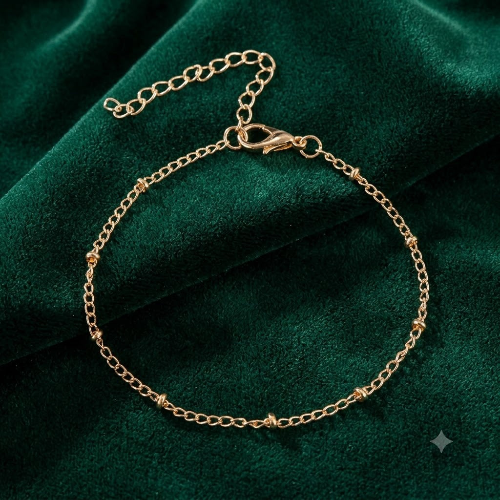 Elegant Gold-Plated Bracelet Bowlift