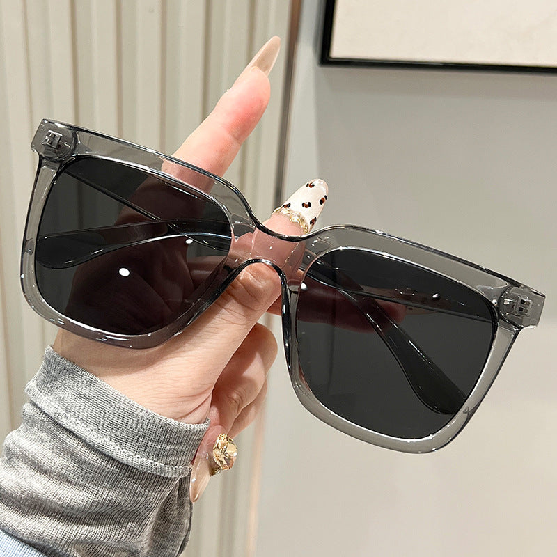 Women's oversized sunglasses with matte frame Bowlift