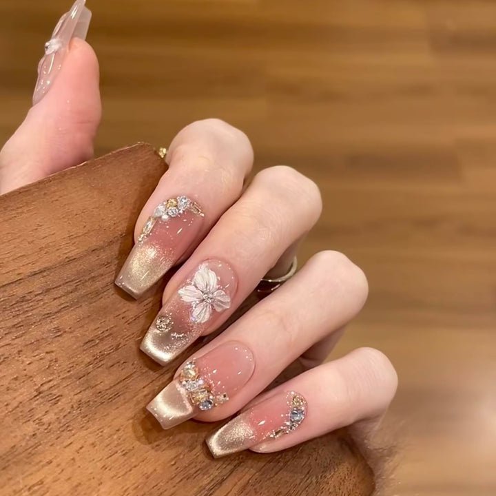 Floral Design Press-On Nail Set Bowlift