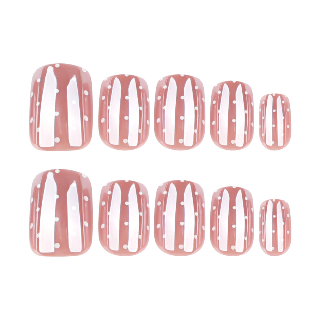 Kreative Gel-Nails Bowlift